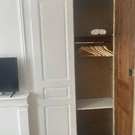 Hortensia*proche Centre-ville Et Chu*parking Apartment Amiens